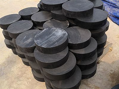 安泽县板式橡胶支座由若干层橡胶片与薄钢板经加压硫化